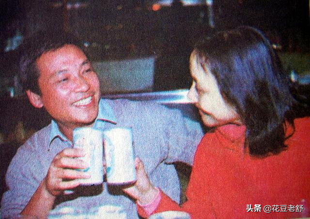 1987年退伍老兵善心收养弃婴，24年后成博士：这辈子只有一双父母