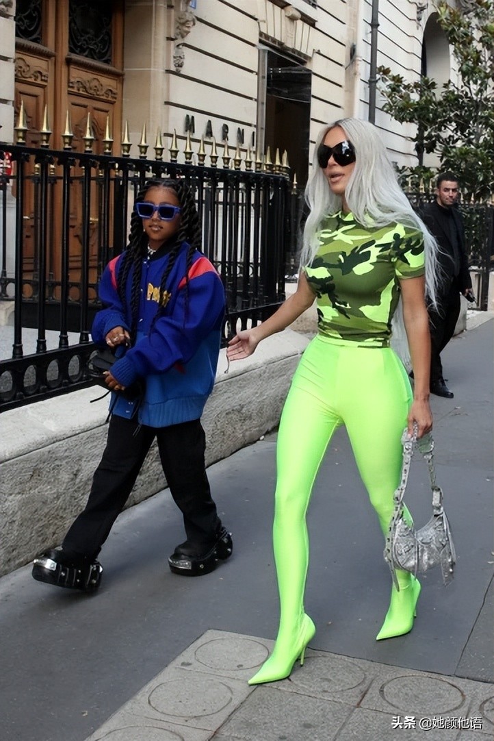 阿诺德·施瓦辛格去兜风和更多的明星快照