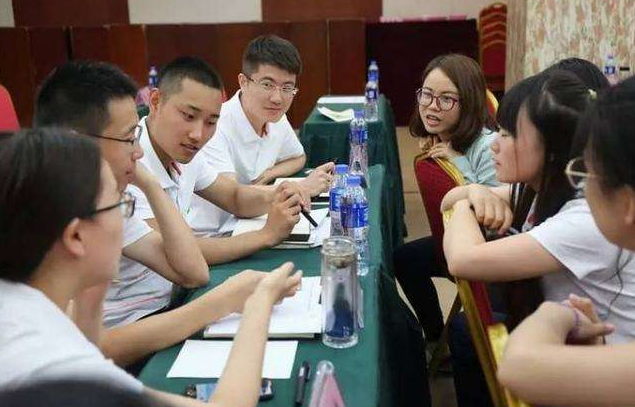 有种大学生叫“选调生”，毕业就是公务员，入职就是干部级别