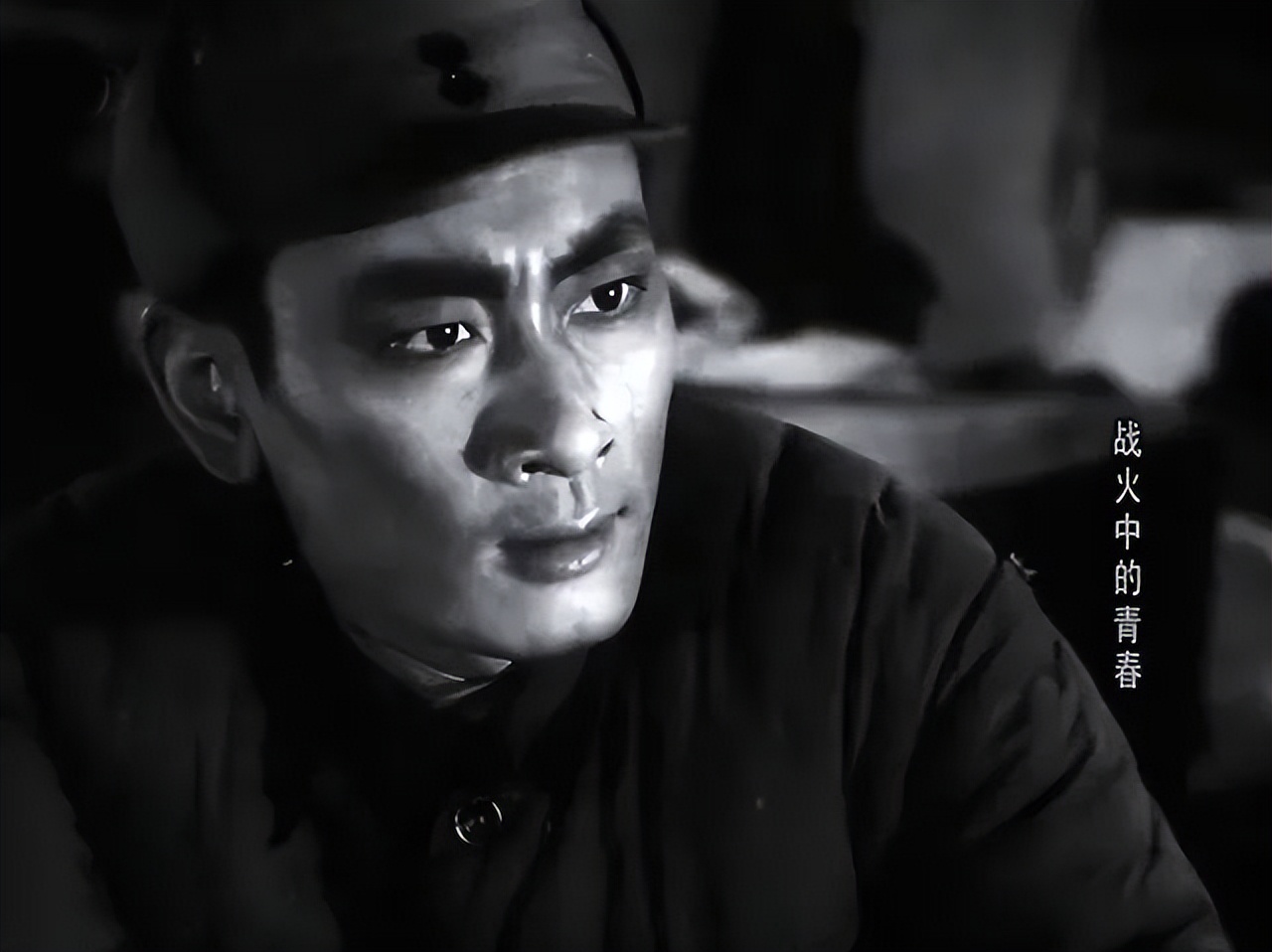 经典战争影片《战火中的青春》：根据一个女战斗英雄真实故事改编