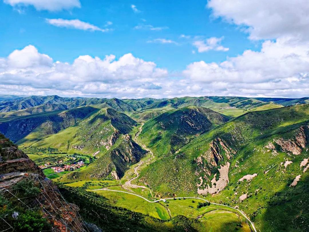 红召九龙湾之美景