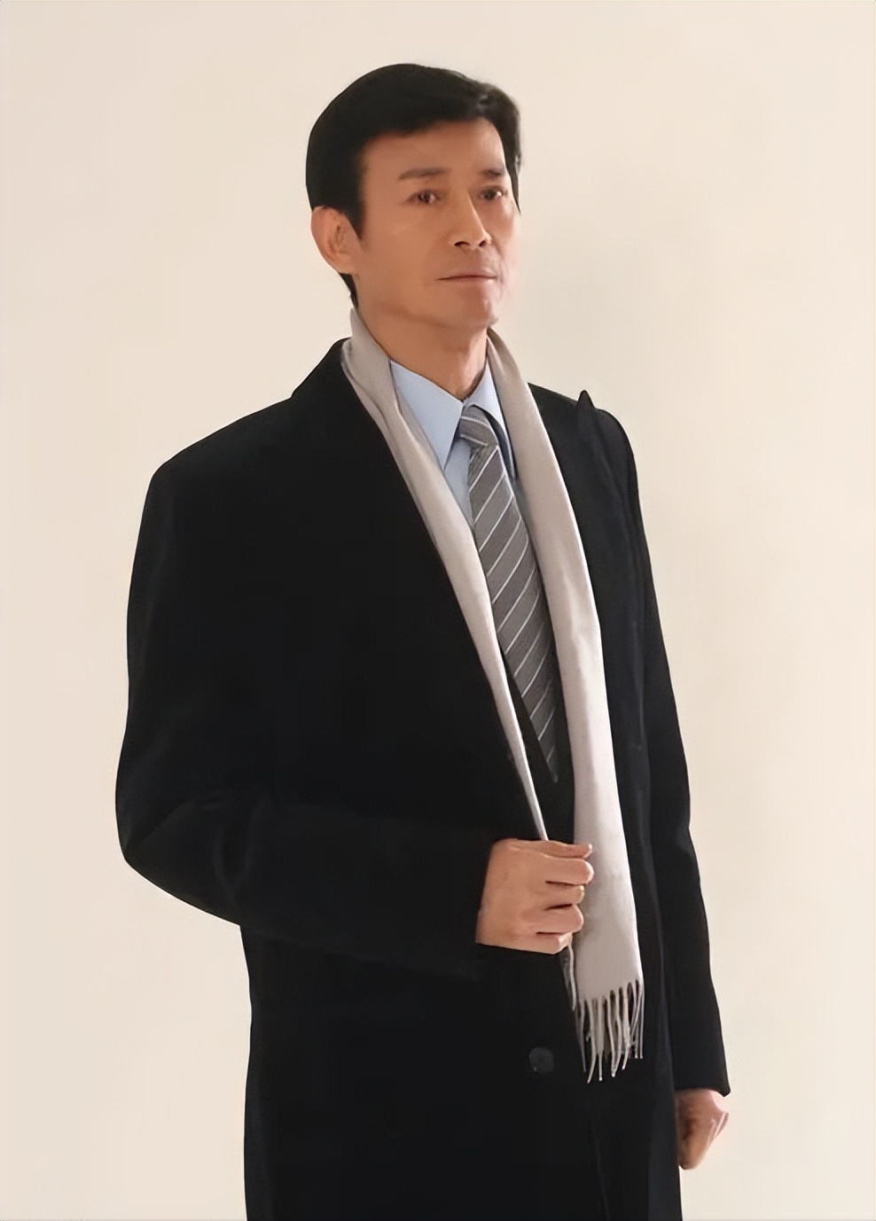 娱乐圈的冻龄男神，每个年轻时候都超帅，最老的已70多岁