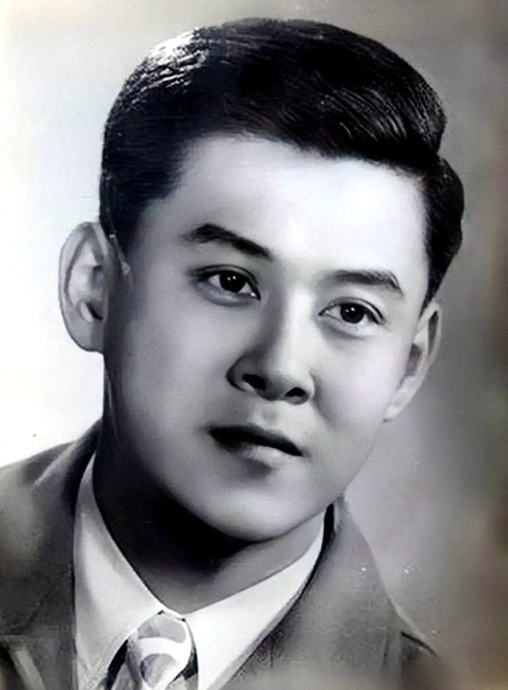 达式常达式彪:都是南京六合人,同在上影工作,两人有血缘关系吗