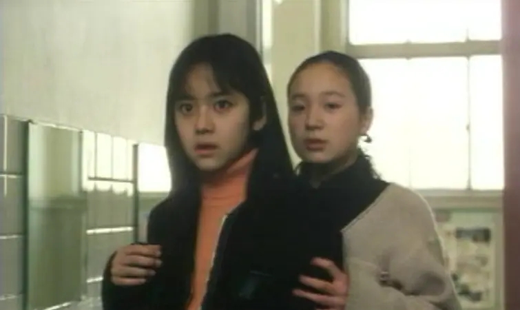 同样是恐怖片，把《咒怨》和《午夜凶铃》放在一起，差距就出来了