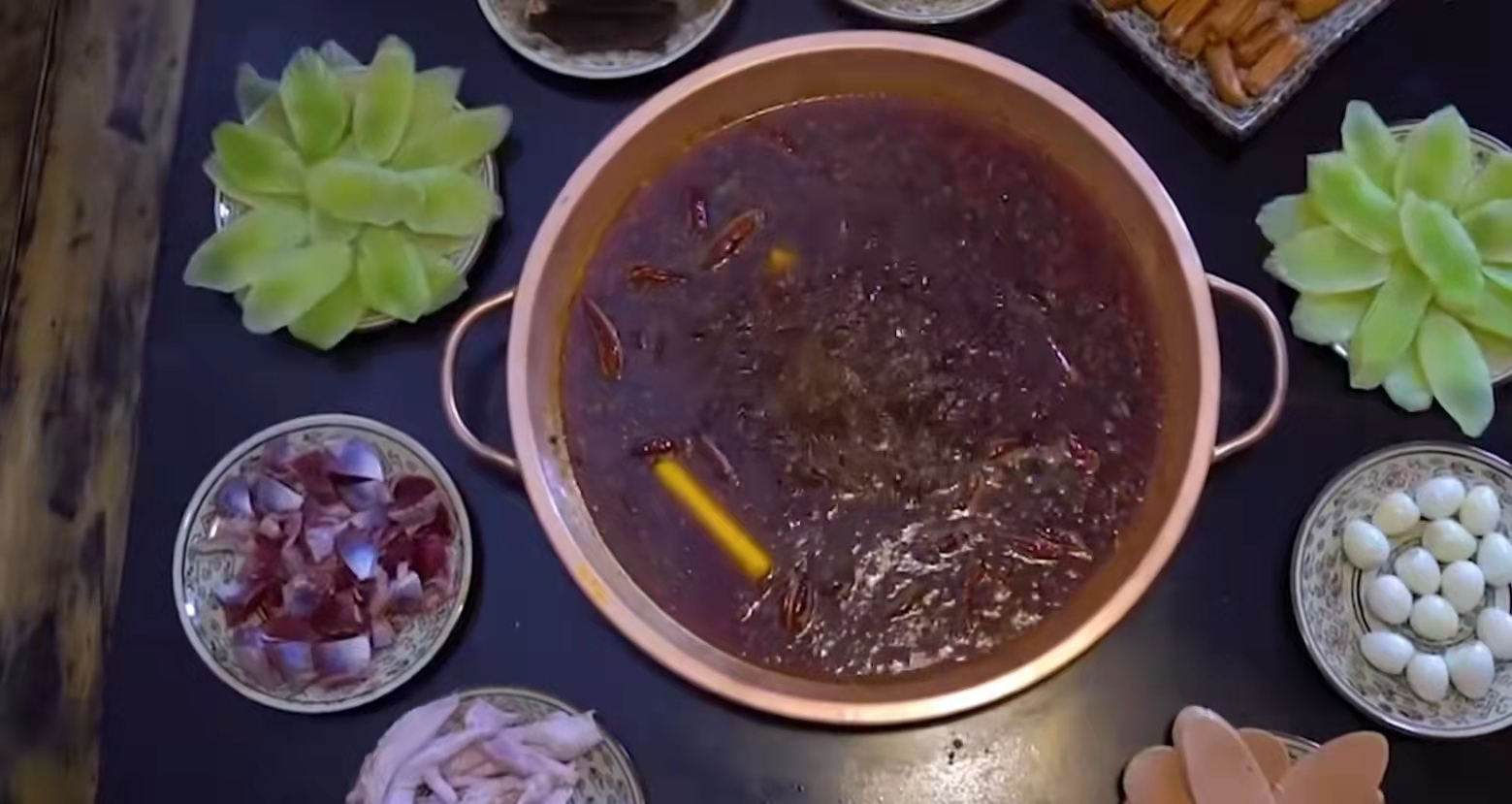 3分钟读完《鱼翅与花椒》：外国人眼里的中国美食