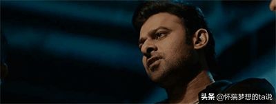 印度电影《萨霍》剧情烧脑到胡扯