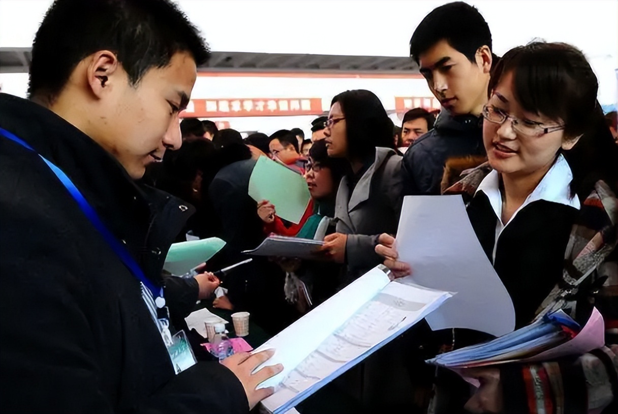 事业编制将有调整，三大岗位将沦为合同工，部分老师也在其中