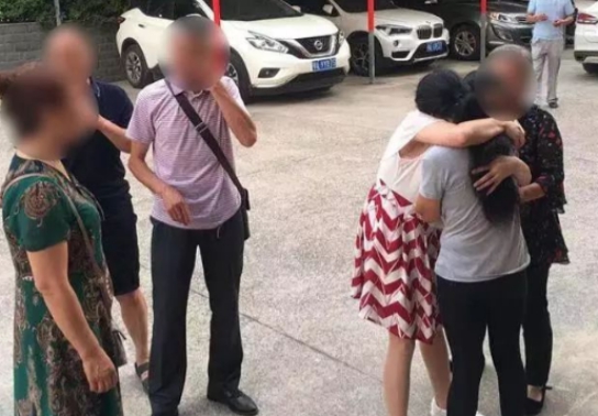 2007年一女大学生失踪，父母卖房找遍全国，12年后被民警意外发现