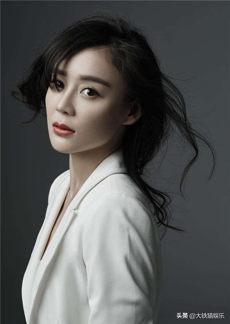 下嘴唇厚的女人命运_达一风水网