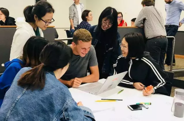 国际学校“凉”了？几十万学费/年，最终被挤回高考赛道