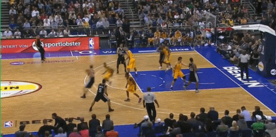 nba移動擋拆犯規嗎（勇士這一套戰術，強到被聯盟禁止？）