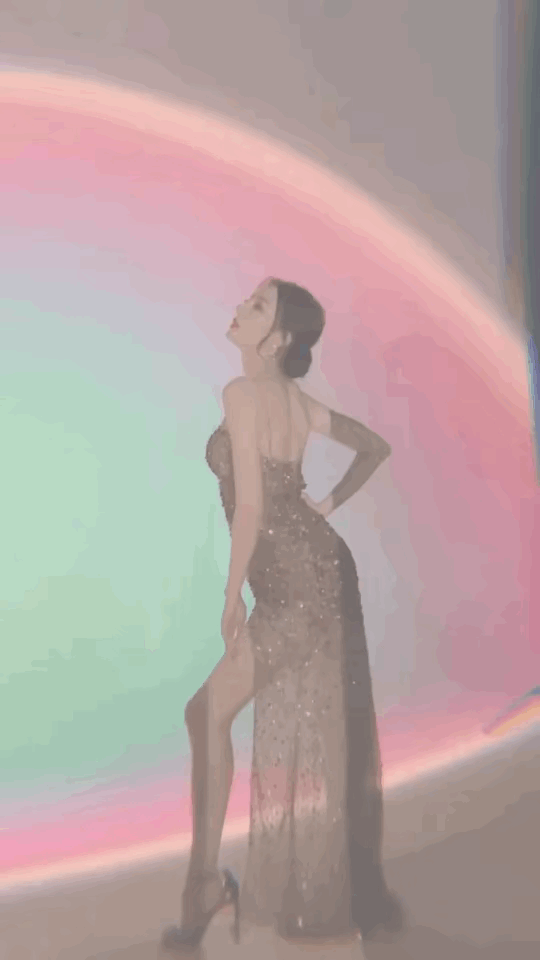 不一样的迪丽热巴，每天一波热图