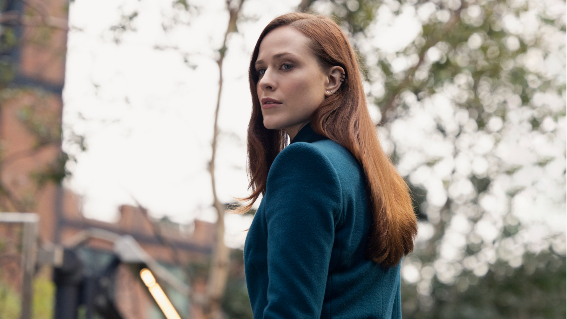 西部世界第四季第3集:第三条时间线出现,细节显示德妹在现实