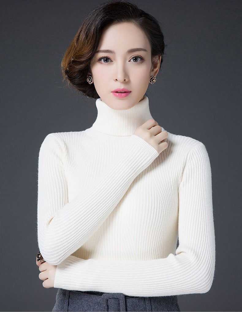 冬季用针织温暖生活，一件好看的打底毛衣，尽显优雅轻熟风情