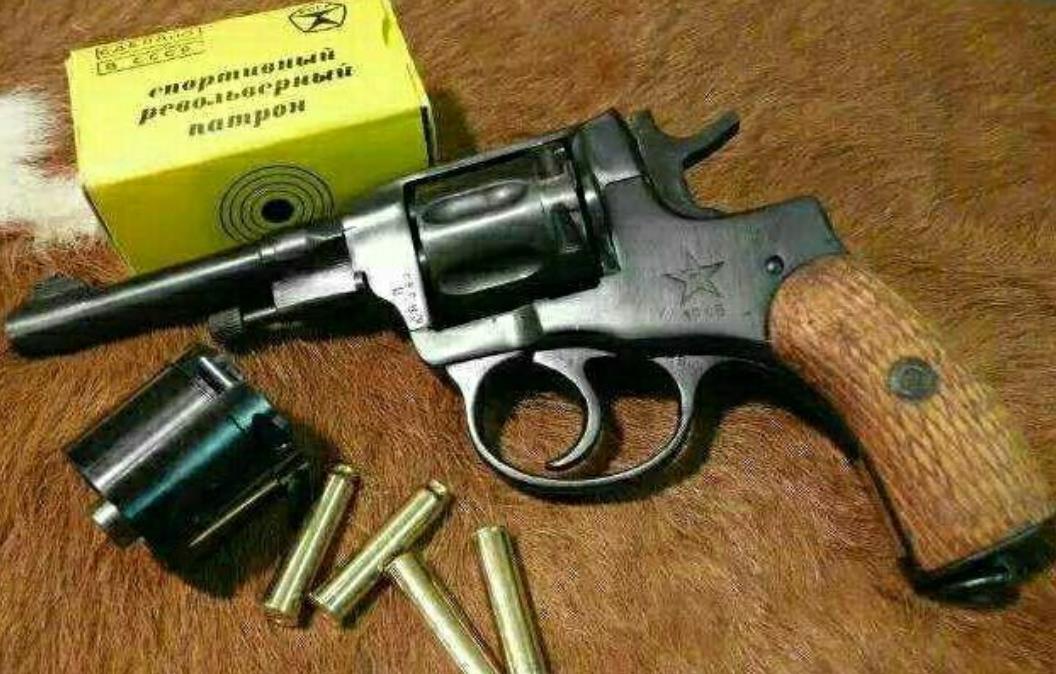 二战苏联红军曾用过的21种轻武器，冲锋枪可不只有波波沙一种