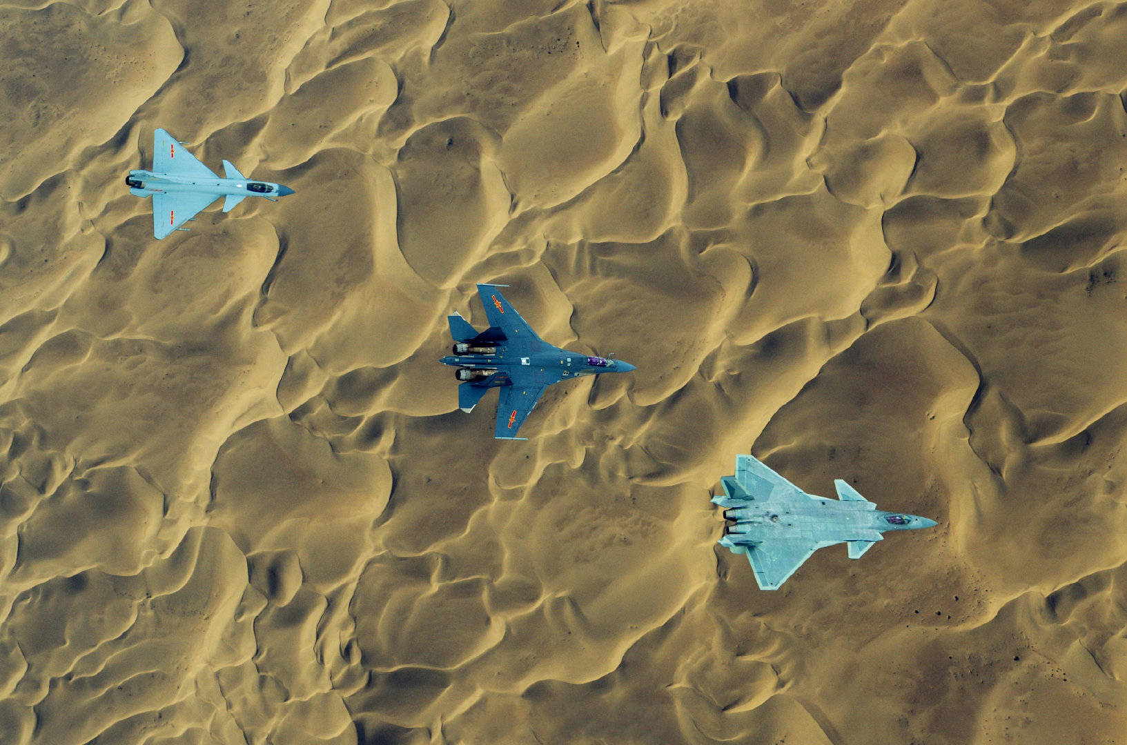 550�ܶ�1337�ܣ������վ�ս�������ͶԱȣ��й�����������������