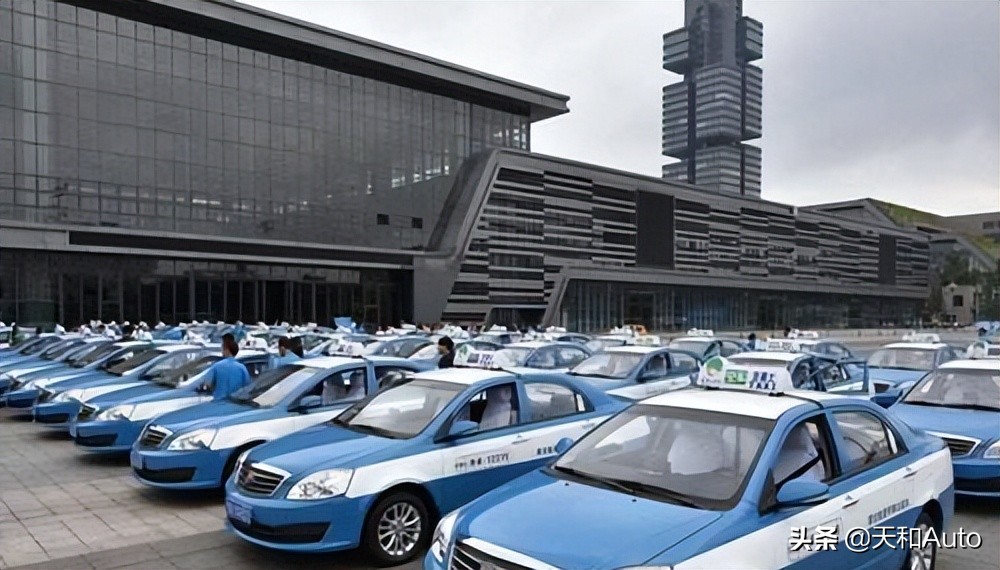 吉利汽车力推的甲醇汽车进入“醇电混动”阶段，为何仍不被重视？