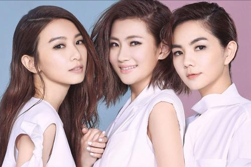 Ella陈嘉桦：假小子变得女人味十足，产房围观生产引争议？