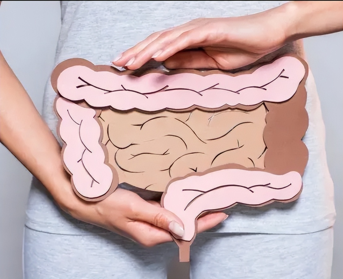 肚子咕噜响,总放屁,是胃肠在发出信号?医生给你讲清原因