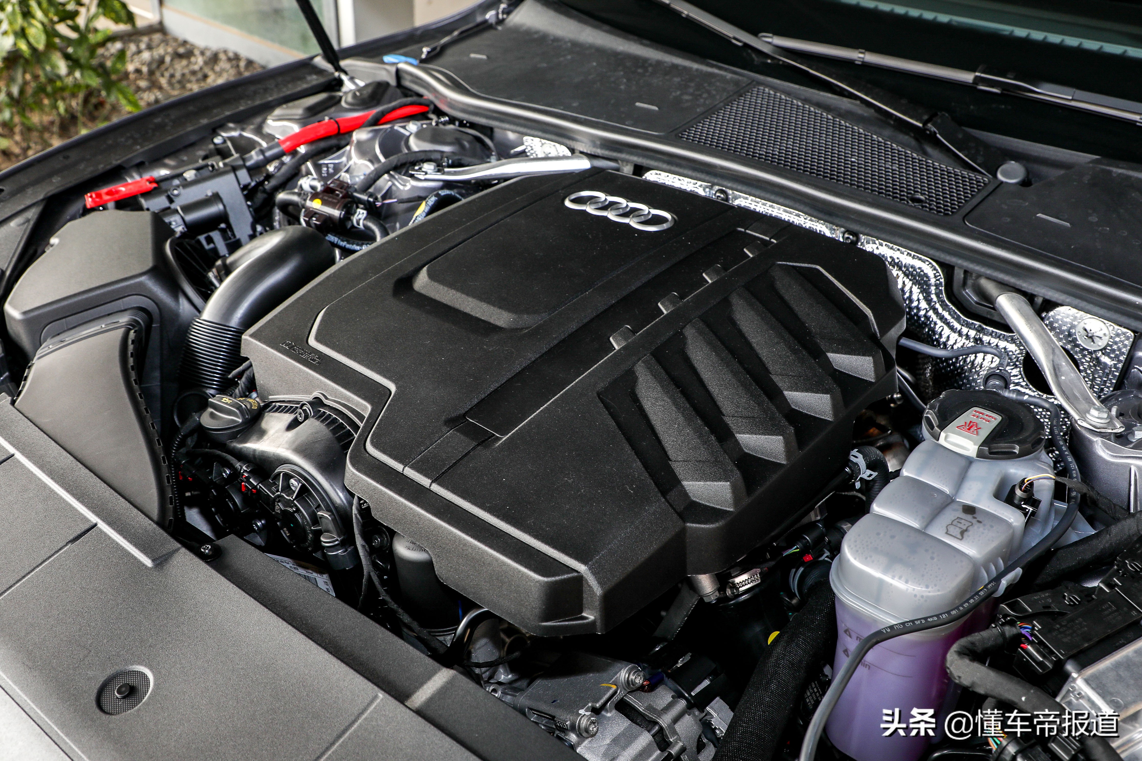 试驾 | 还在考虑5系、A6L、E级？上汽奥迪A7L 45TFSI四驱“真香”