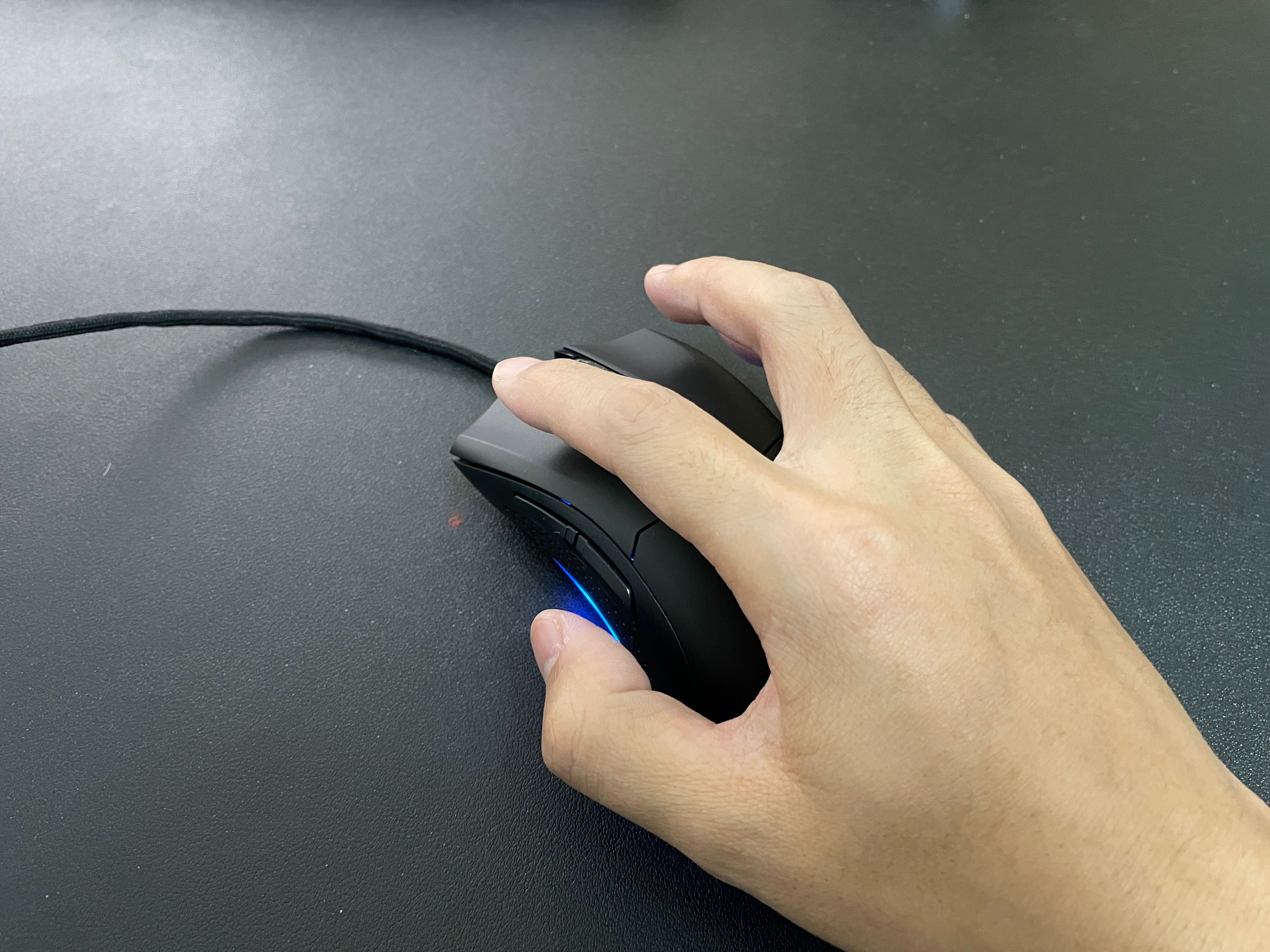 漂亮得不像实力派，血手幽灵ES9Pro电竞游戏鼠标亲测