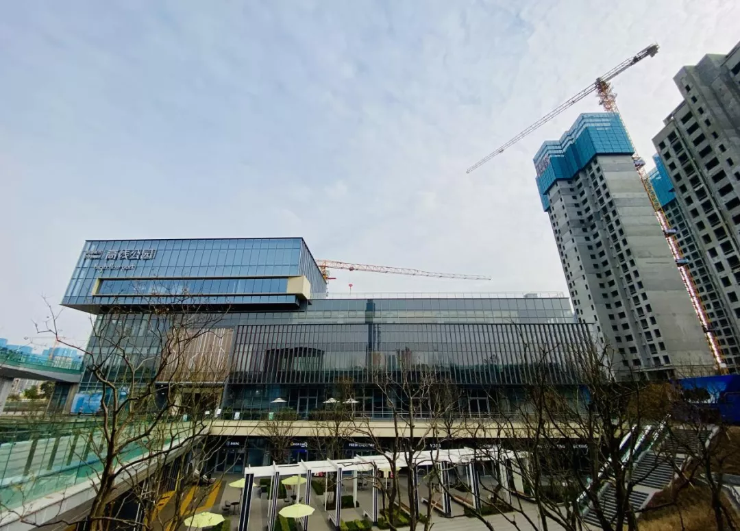 成都行政学院高线公园TOD，真的有些不一样