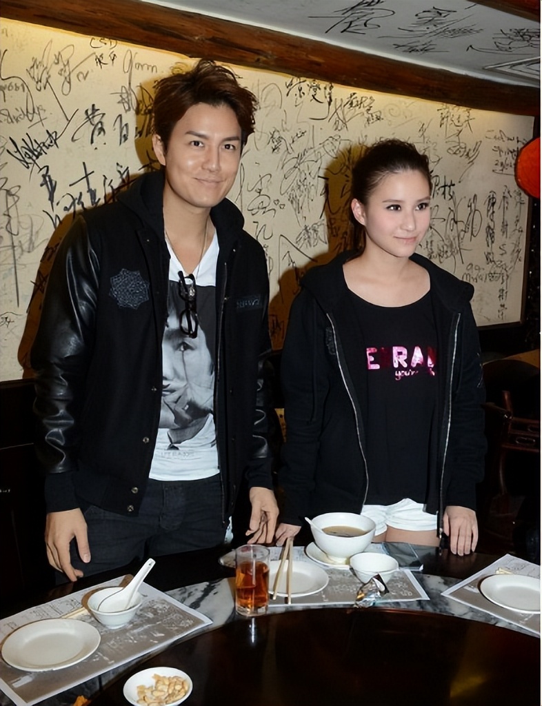 "顶级名媛"何超莲:苦恋吴克群,婉拒霍启山,年仅32身价400亿