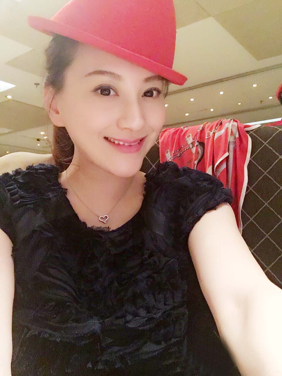 马琳老婆(马琳的再婚妻子张雅晴:我没有破坏他的婚姻,婆婆也是妈)
