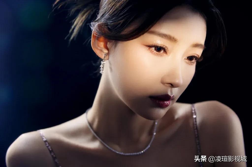 明星壁纸图片分享：孙怡（1）