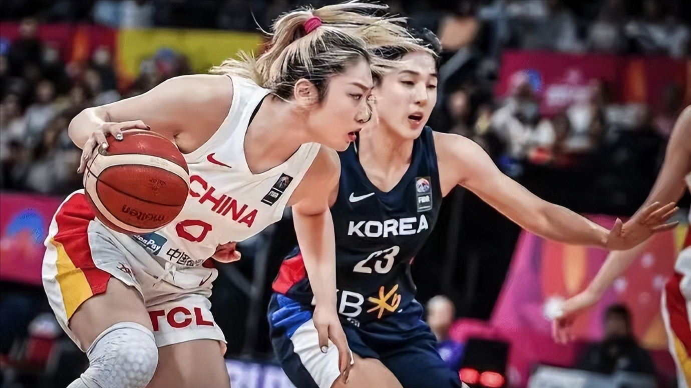2015年中国女篮对韩国女篮（李梦：我听见了你们的声音，感谢球迷朋友们！球迷：我是真佩服她！）