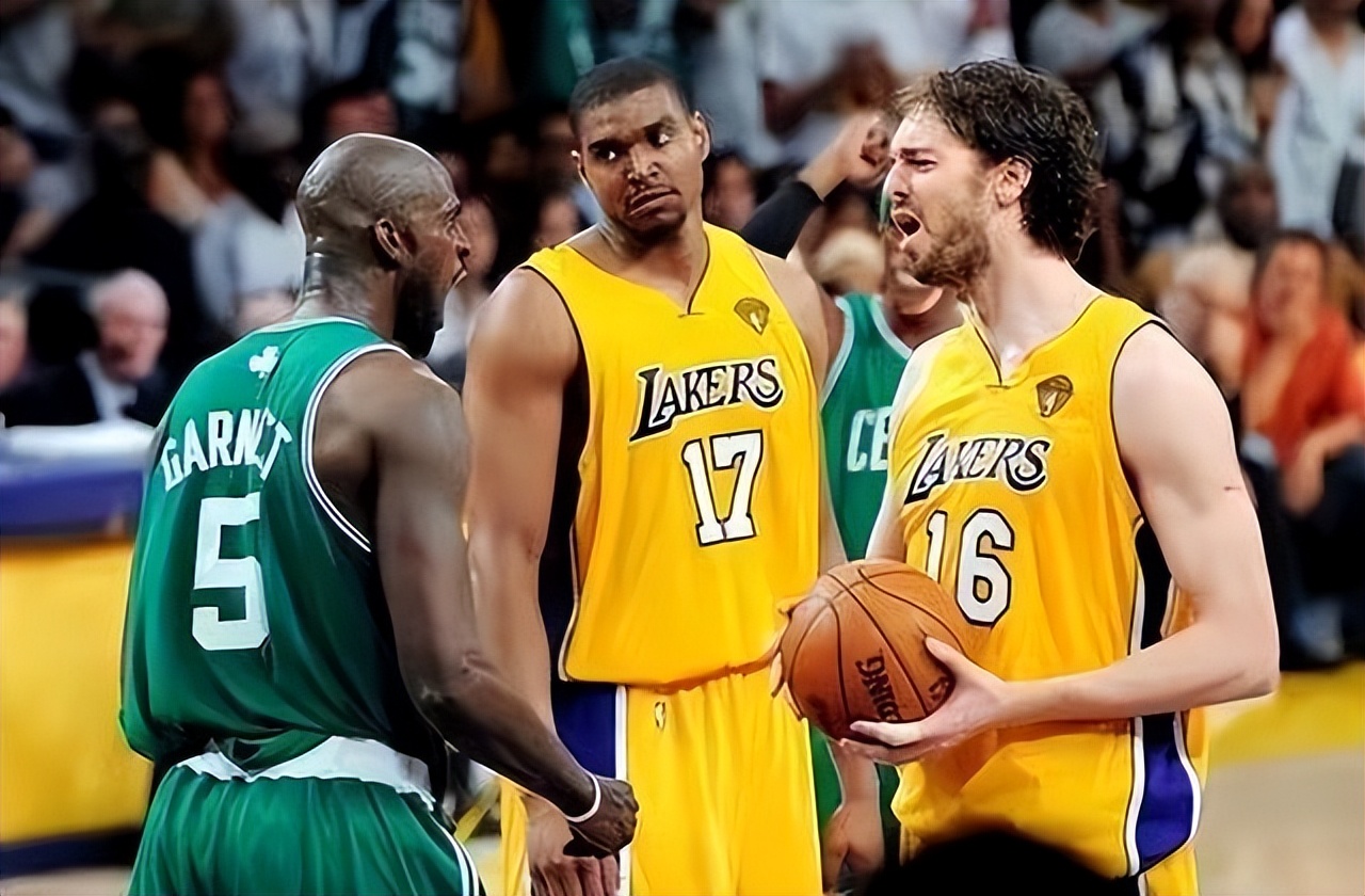 凯尔特人哪一年夺冠（08年凯尔特人夺冠，皮尔斯21+4+6，那么加内特雷阿伦什么表现？）