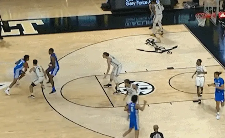 2022年选秀巡礼：继承肯塔基的荣光——泰泰-华盛顿