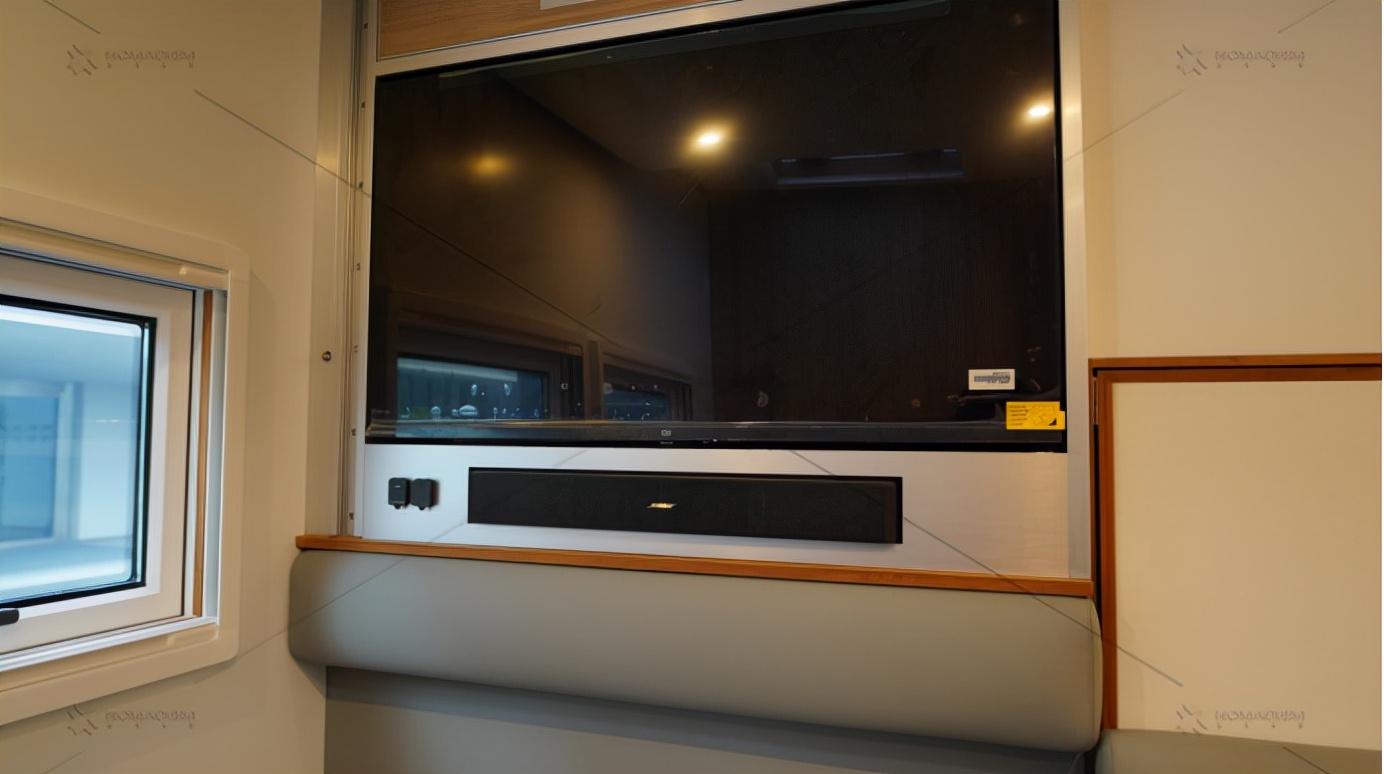 硬核流浪、逐光前行——国产4×4越野房车居住篇