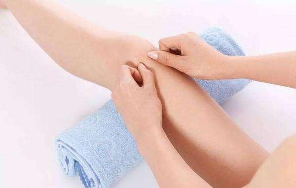 中年女性为什么会“膝盖疼”？给你这三个建议，大家不妨试试