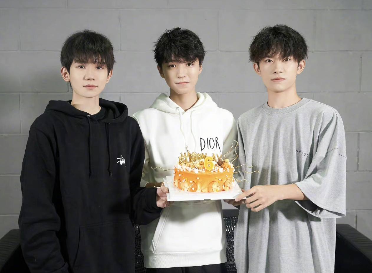 现在的粉丝互撕，都是奔着“要命”去的