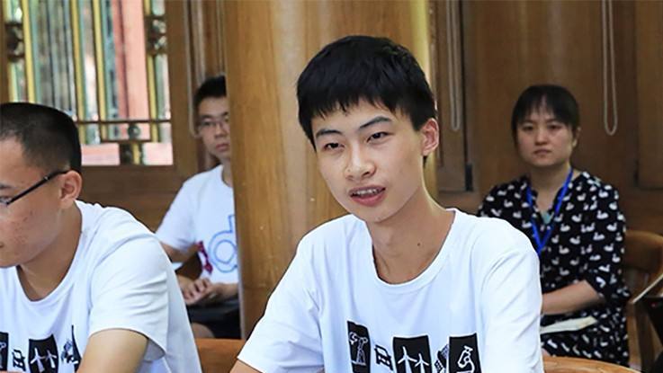 2022年全国高考报名1193万人，一考定终身才是最大的谎言