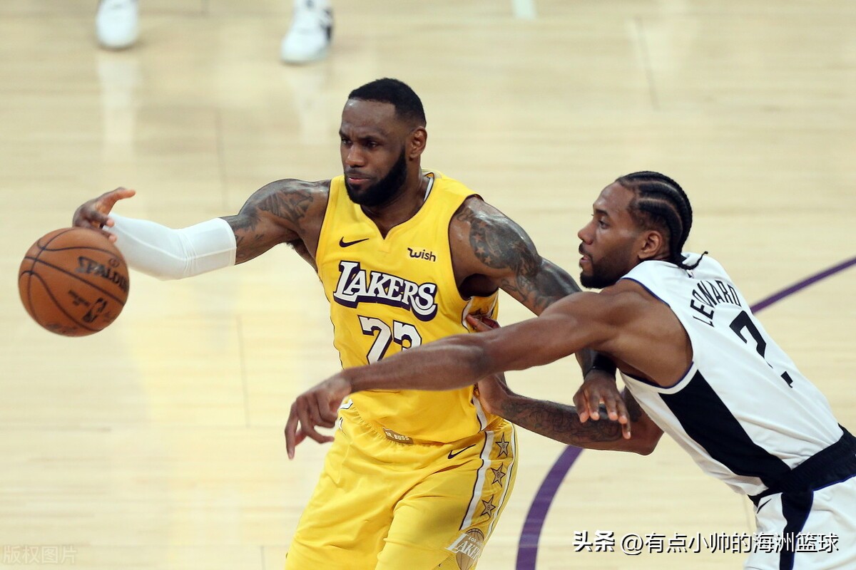 nba2k20杜兰特在哪队(詹姆斯比之杜兰特又高下如何？老詹命中率不及后者职业荣誉却优胜)