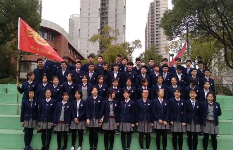 全国高中百强榜重新洗牌，衡水中学屈居第二，江苏表现差强人意