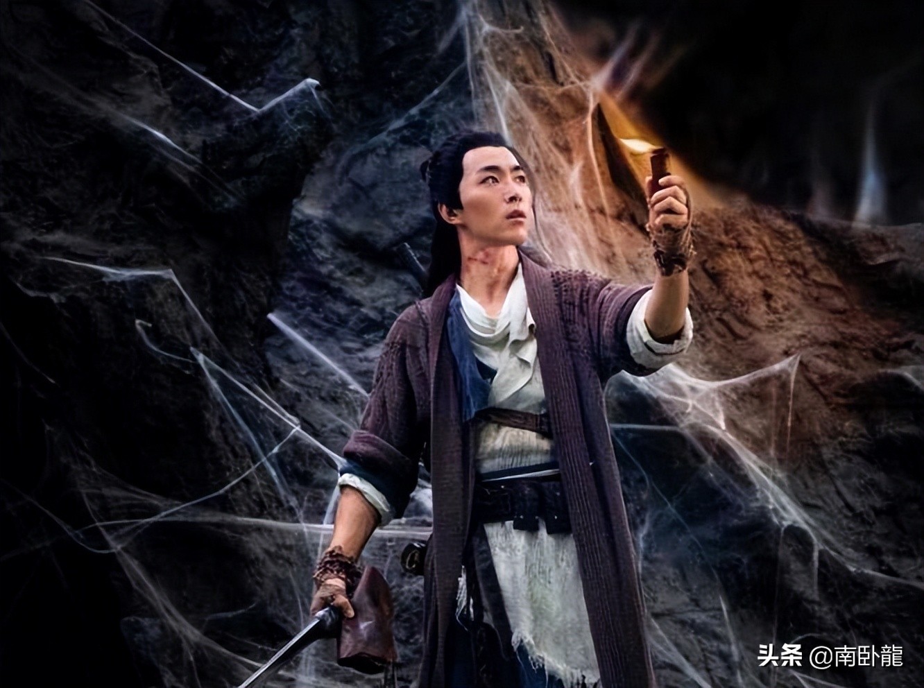 《太极之异兽冢》上映，人兽大战极限搏杀，太极神功致敬经典