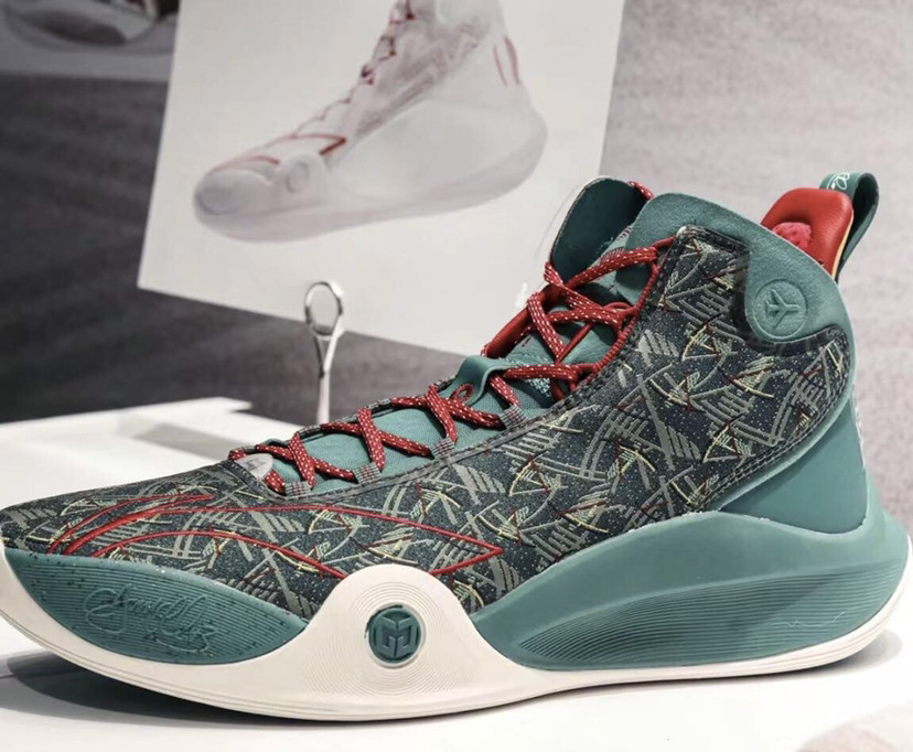 特步有没有什么好看的女款粉色鞋（百花齐放！韦德之道10代多配色曝光，安踏KT7Pro来袭，特步惊喜多）