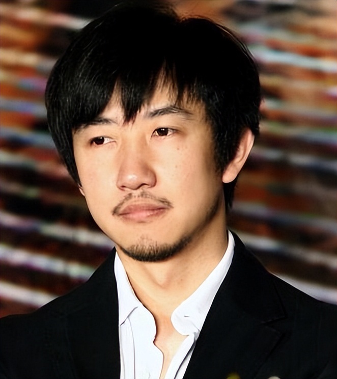 被孙东海"监视"4年,鄢颇因此受伤入院?李小冉到底经历了什么