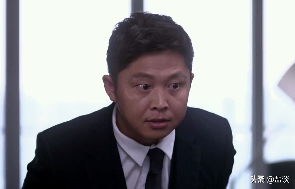 重看《何以笙箫默》，很多人都迷何以琛，而我看到了“丑男”老袁