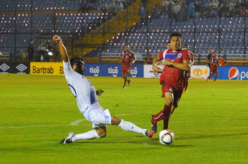 银河足球队射手(不是梅西,也不是c罗,世预赛历史最佳射手是危地马拉人