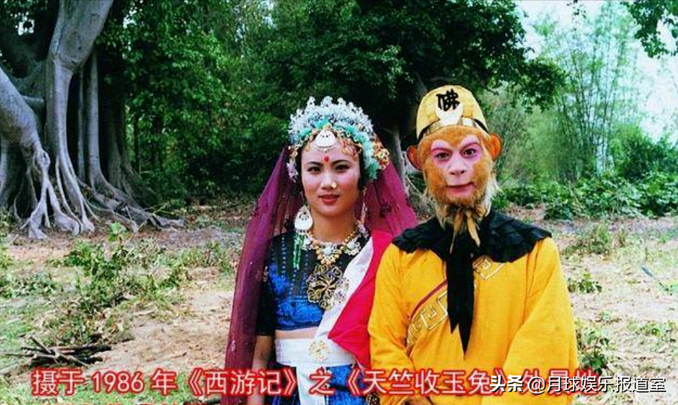 六小龄童晒照庆祝结婚34周年，63岁老当益壮，神采奕奕