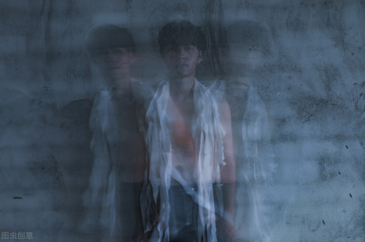 醉酒女被抬进酒店遭性侵，次日凌晨发现死亡，如何评价本案？