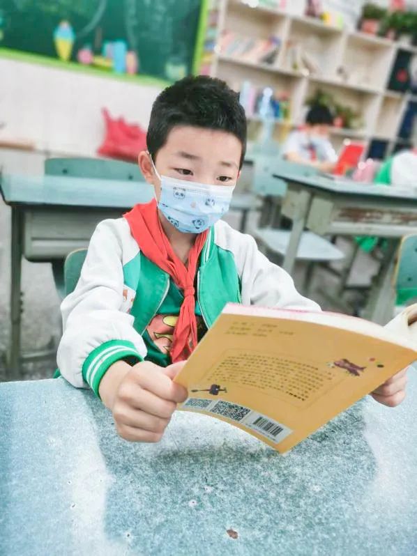 双流区双华小学丨腹有诗书气自华，最是书香能致远