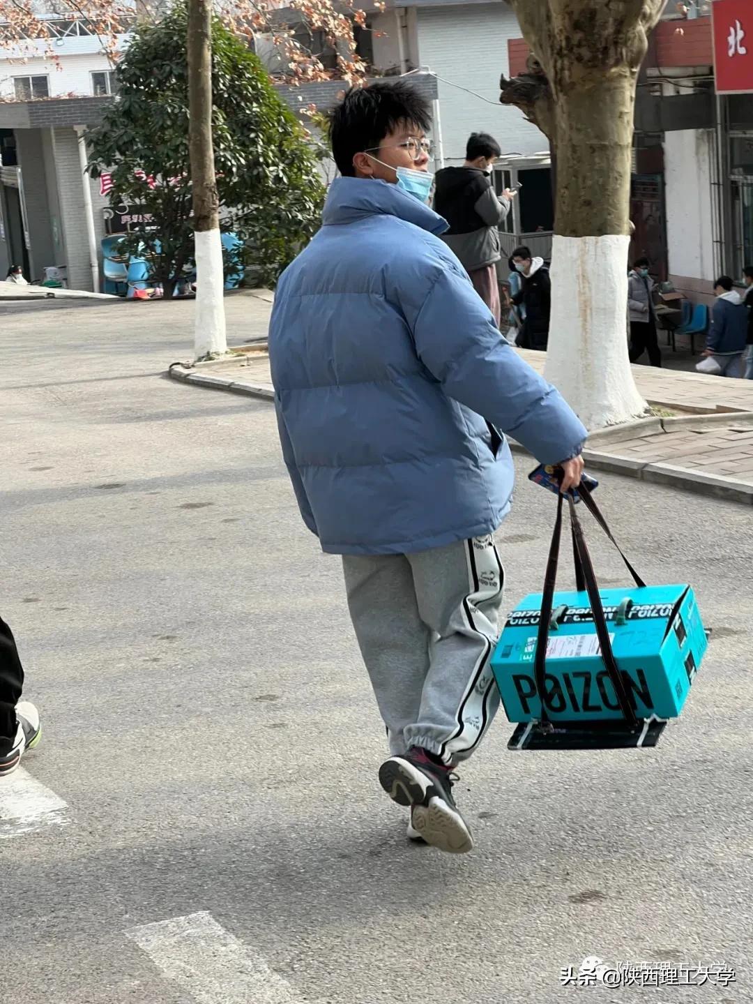 宅宿抗疫丨看理工学子花式宿舍生活