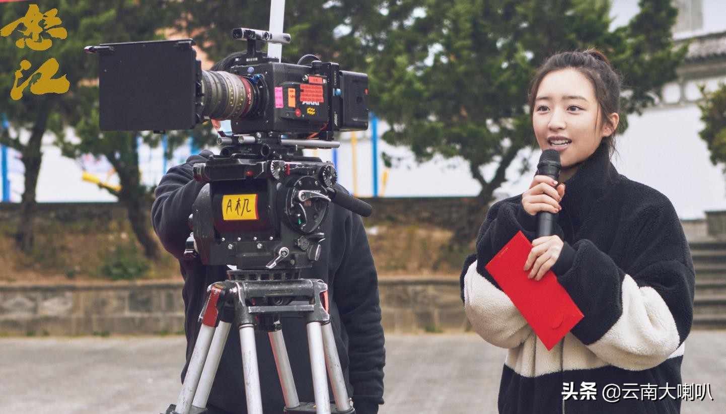 16˶ݱ߾СŮϸɫв࣬ûˣ