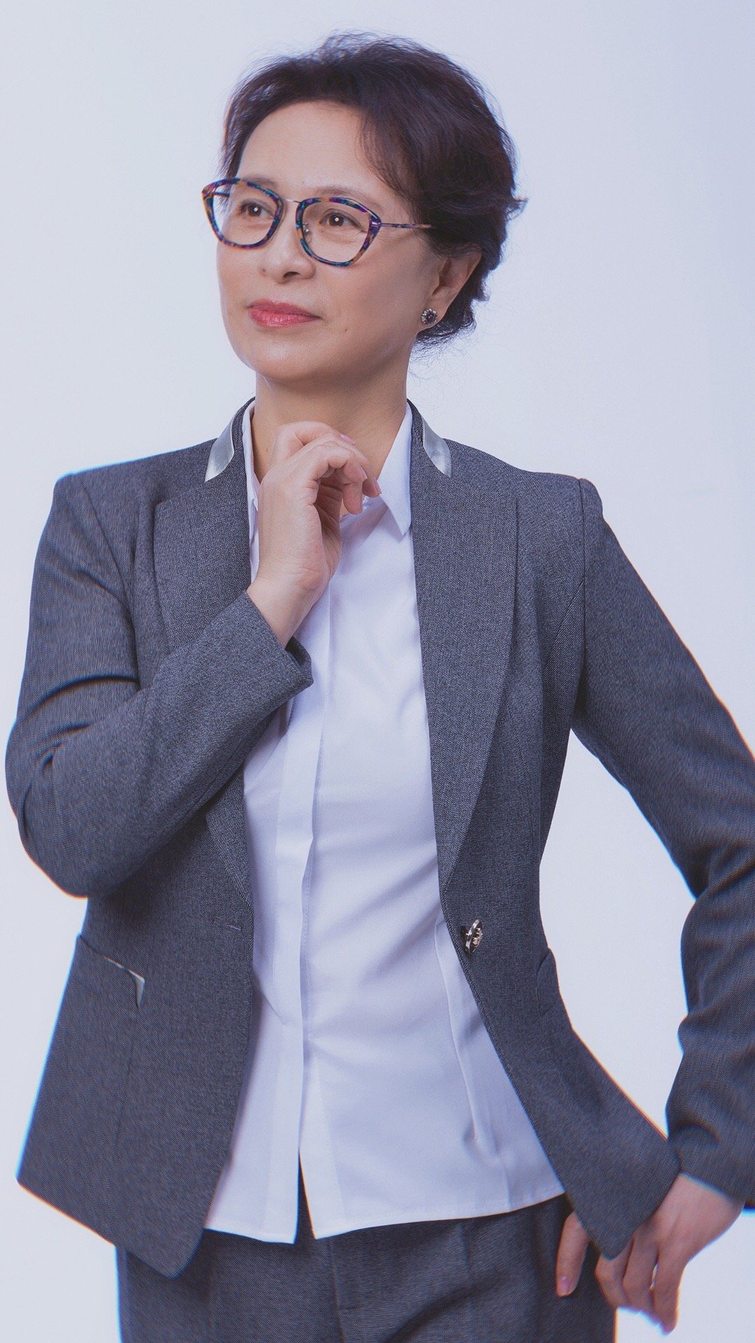 刘佳：演《黑三角》成名，荧屏上的坚强母亲，生活中的贤妻良母