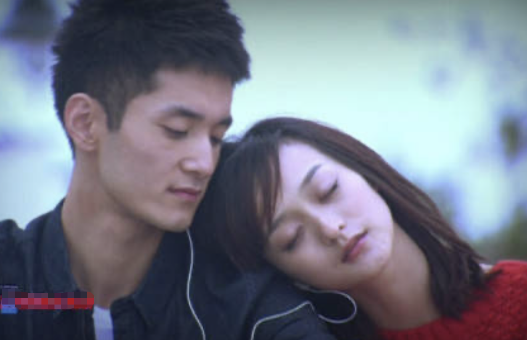 20岁成为饶雪漫书模，因陈晓报考中戏，30岁终于凭《传家》火了